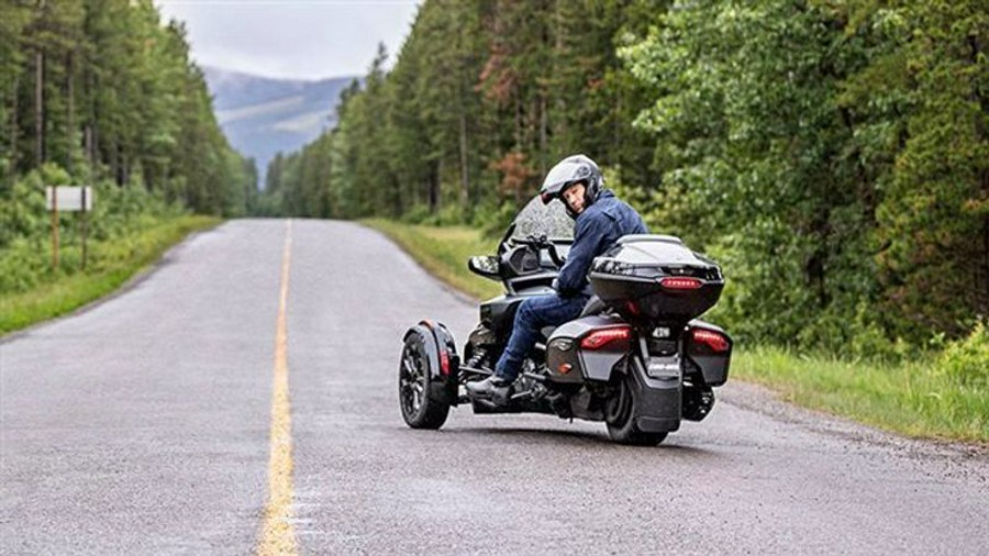 New 2024 Can-Am SPYDER F3 S 1330 SE6