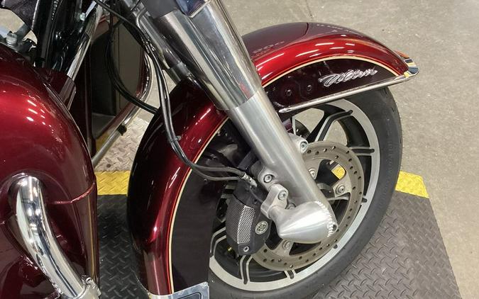 2014 Harley-Davidson® FLHTCU - Electra Glide® Ultra Classic®