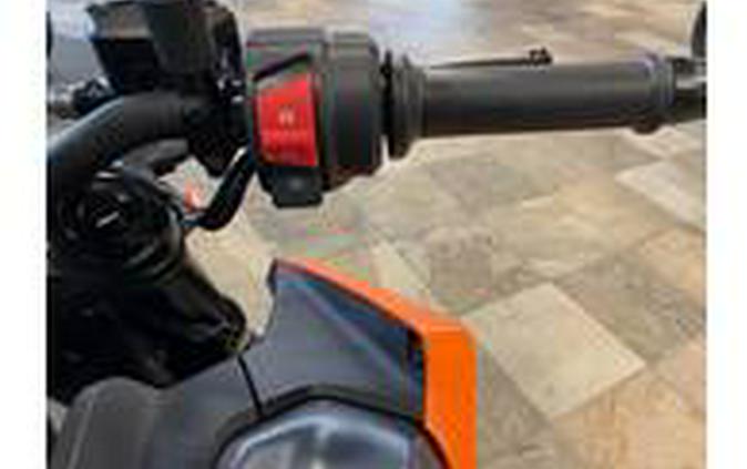2024 KTM Duke 250