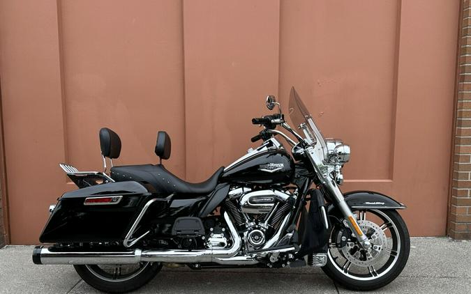 Harley-Davidson® Road King® Vivid Black
