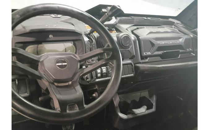 2023 Defender Limited HD10 - Can-Am