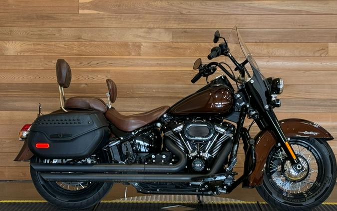 2018 Harley-Davidson Softail Heritage Classic 114 Review — From...