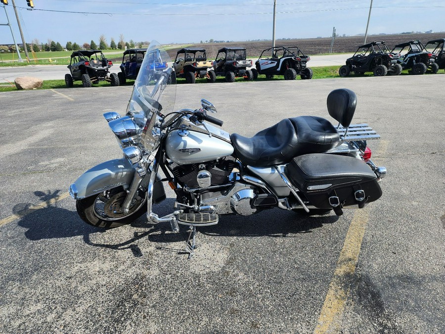 2005 Harley-Davidson FLHRCI Road King® Classic