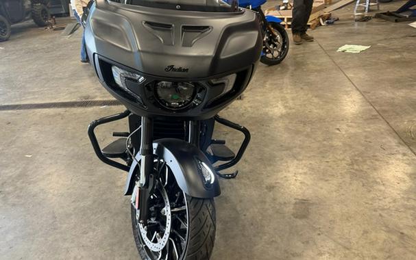 2024 Indian Challenger Dark Horse