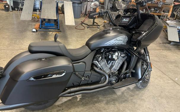 2024 Indian Challenger Dark Horse