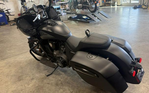 2024 Indian Challenger Dark Horse