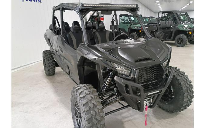 2025 Teryx® KRX4®™ 1000 Blackout Edition - Kawasaki