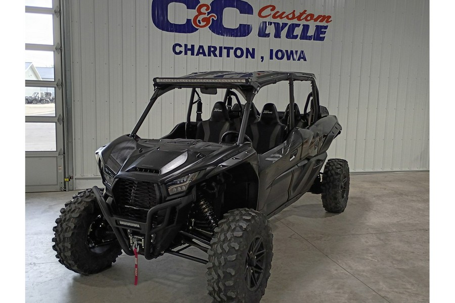 2025 Teryx® KRX4®™ 1000 Blackout Edition - Kawasaki