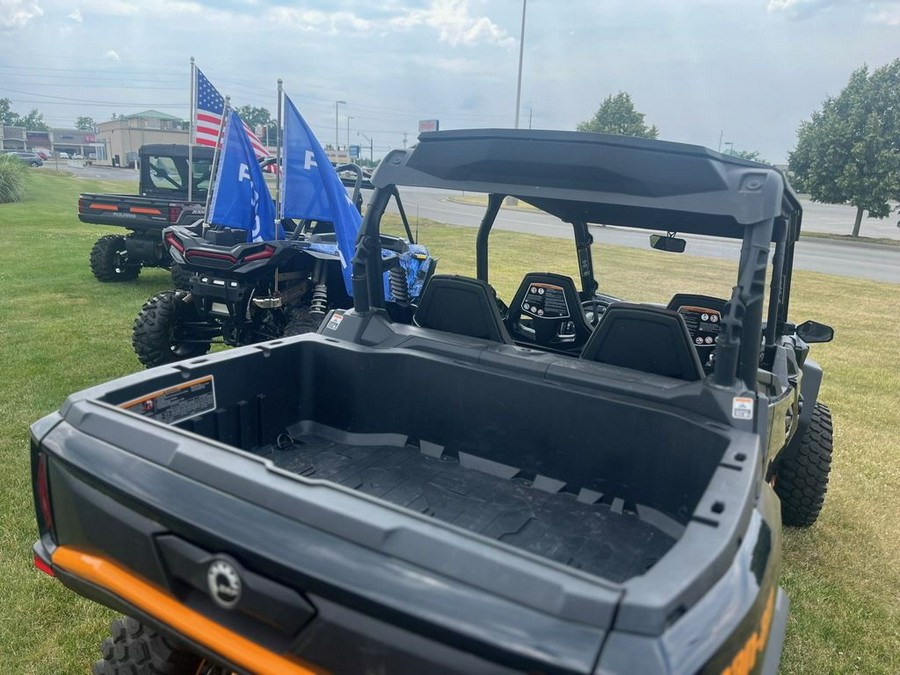 2022 Can-Am® Commander MAX XT-P