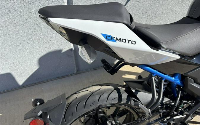 2025 CFMOTO 300NK