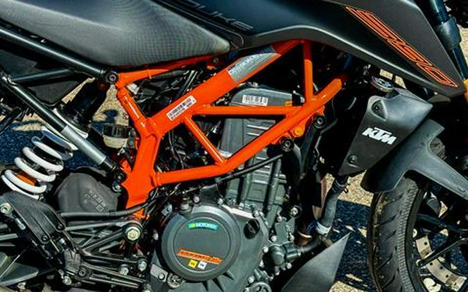 2023 KTM 390 Duke