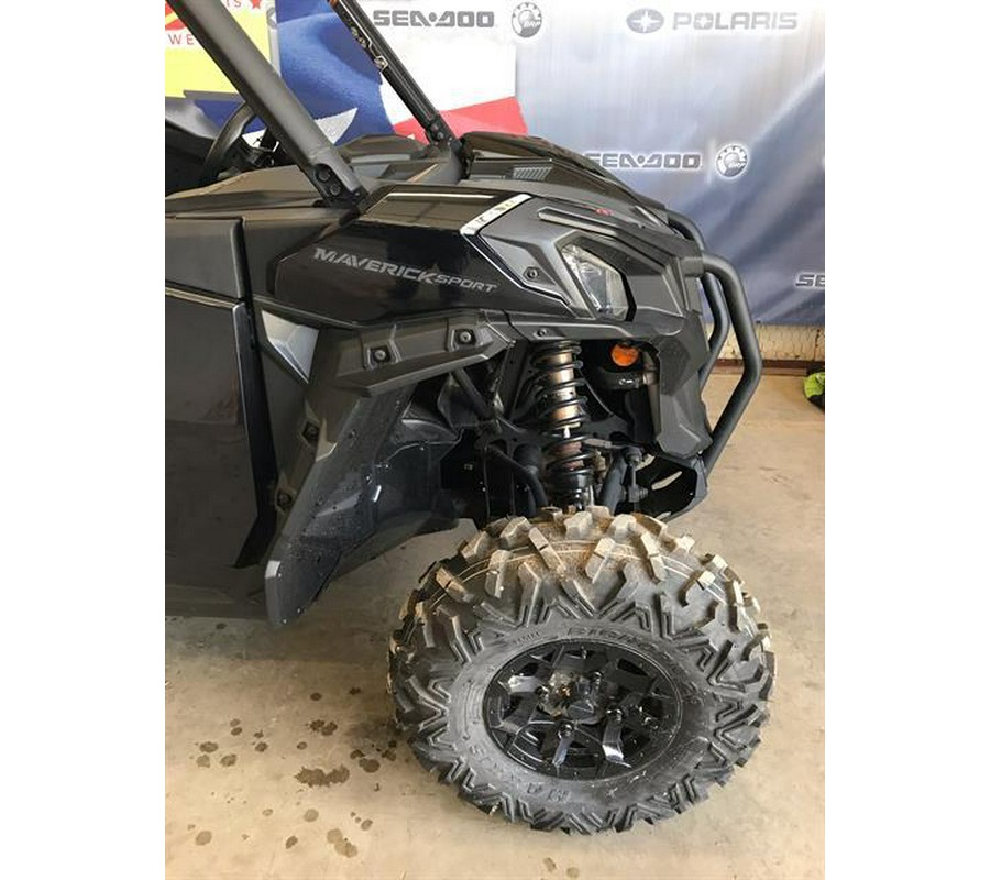 2023 Can-Am Maverick Sport Max DPS