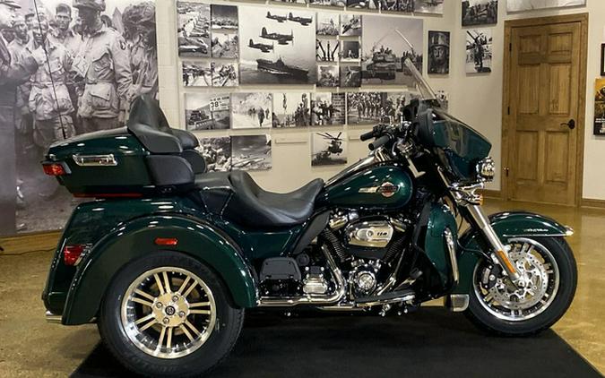 2024 Harley-Davidson FLHTCUTG - Tri Glide Ultra