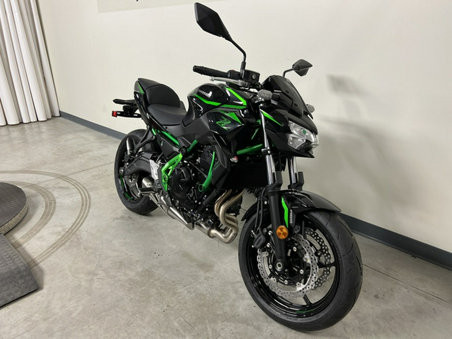 2025 Kawasaki Z650 ABS (ER650NSFAN)