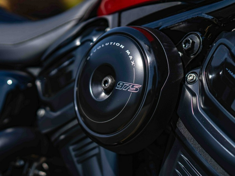 RH975S 2025 Nightster™ Special