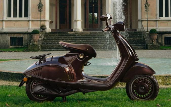 2026 Vespa 946 Horse
