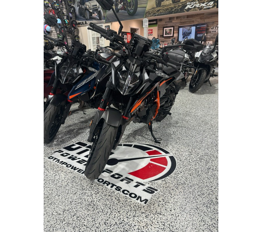 2026 KTM Duke 390