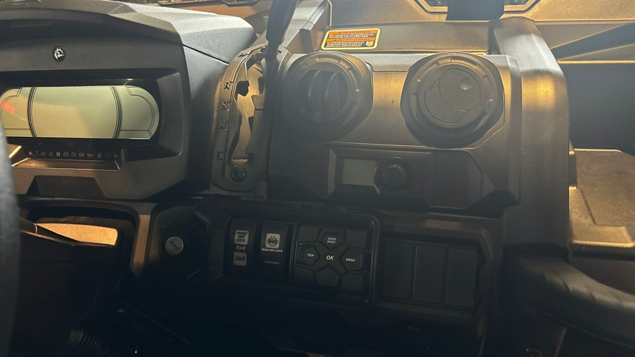 2025 Can-Am SSV DEF LTD 65 HD10 BE 25 Limited HD10