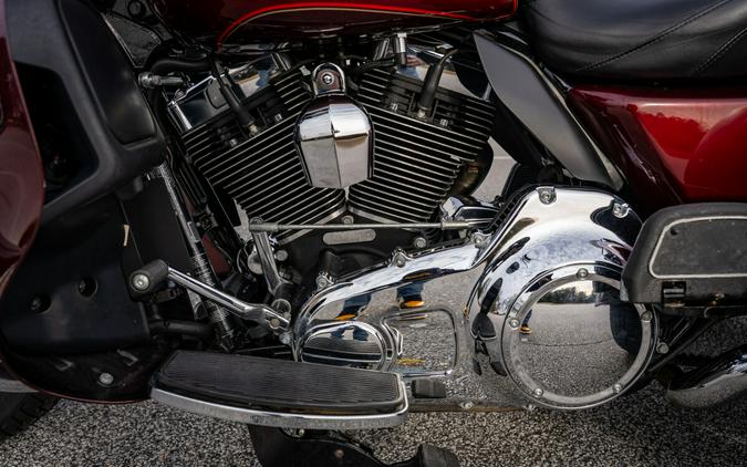 Used 2016 Harley-Davidson Tri Glide Ultra FLHTCUTG Trike For Sale In Florence, SC