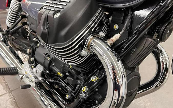 2023 Moto Guzzi V7 Special