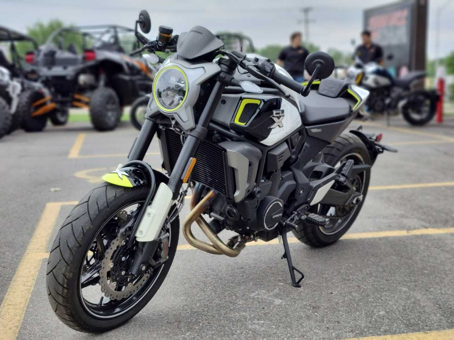 2023 CFMOTO 700 CL-X Sport