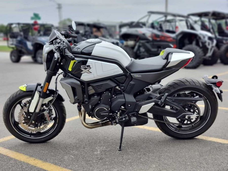 2023 CFMOTO 700 CL-X Sport