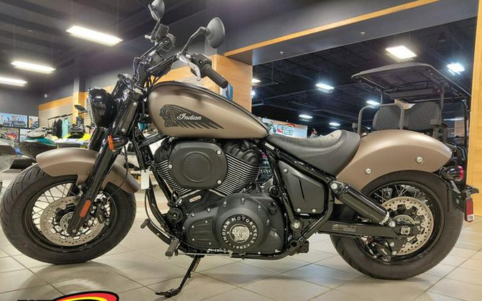 2025 Indian Chief Bobber Nara Bronze Smoke