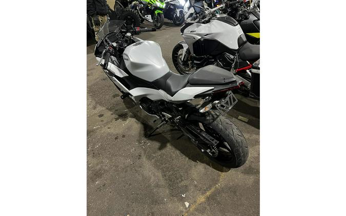 2025 Kawasaki Ninja® 500 ABS