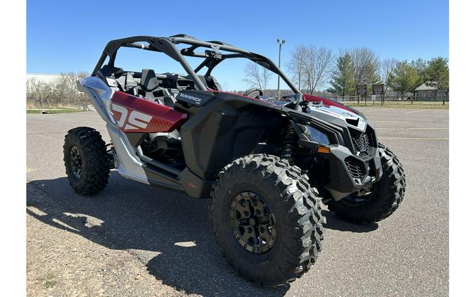 2024 Can-Am SSV MAV DS 64 TURBRR RD 24 DS TURBO RR