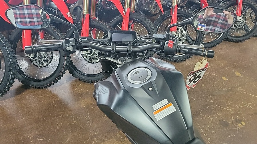 2025 Honda CB300R ABS