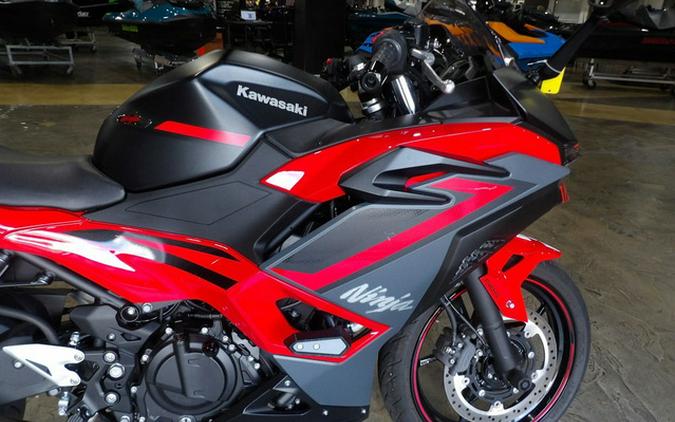 2025 Kawasaki Ninja 500