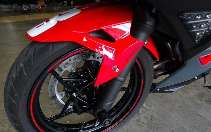 2025 Kawasaki Ninja 500