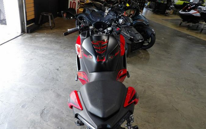 2025 Kawasaki Ninja 500