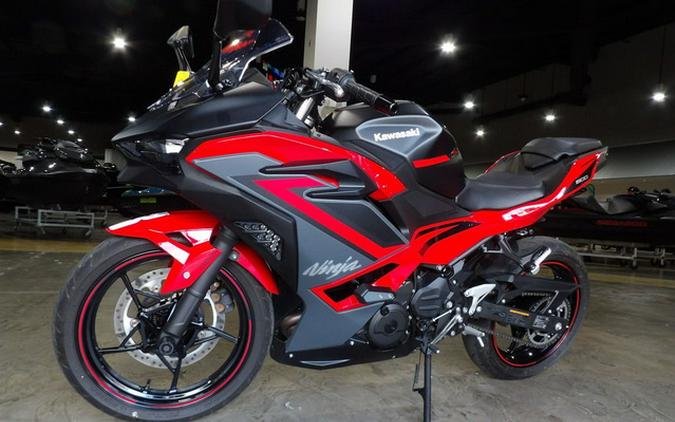 2025 Kawasaki Ninja 500