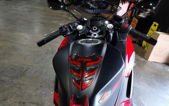 2025 Kawasaki Ninja 500