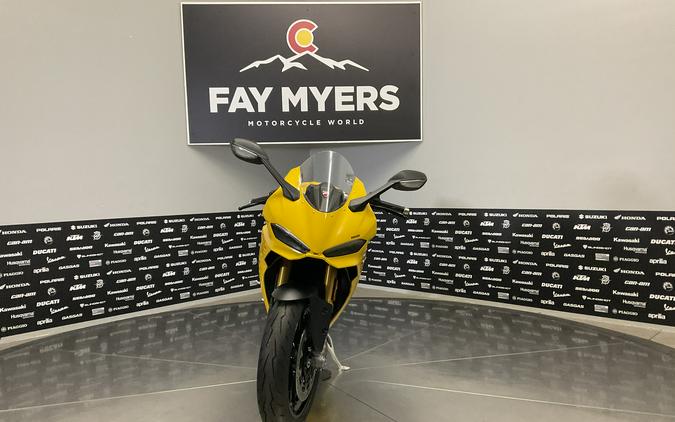 2026 DUCATI PANIGALE V2 S - 3199D