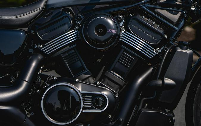 RH975 2026 Nightster®
