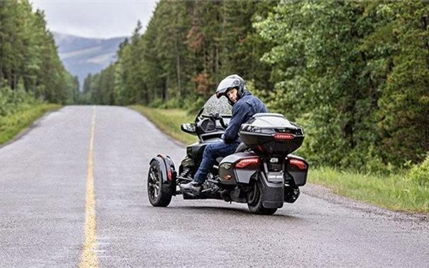 New 2024 Can-Am SPYDER F3 SPORT 1330 SE6