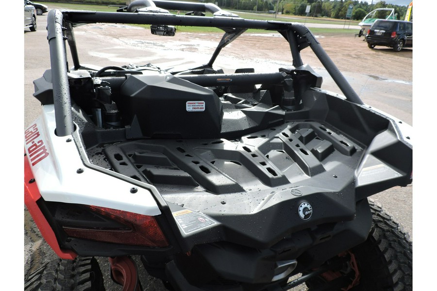 2025 Can-Am Maverick X3 X rc TURBO RR 64