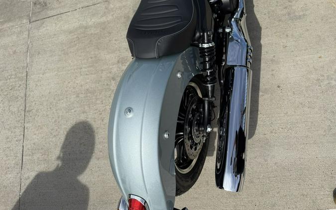 2025 Indian Motorcycle® Scout® Sixty Classic Limited Frost Silver