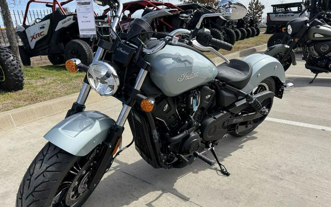 2025 Indian Motorcycle® Scout® Sixty Classic Limited Frost Silver