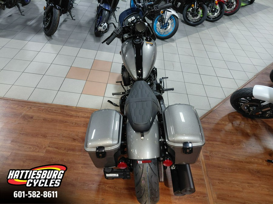 2025 Indian Motorcycle® Sport Chief® RT