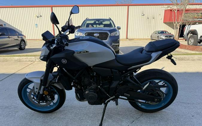 2025 Yamaha MT 07