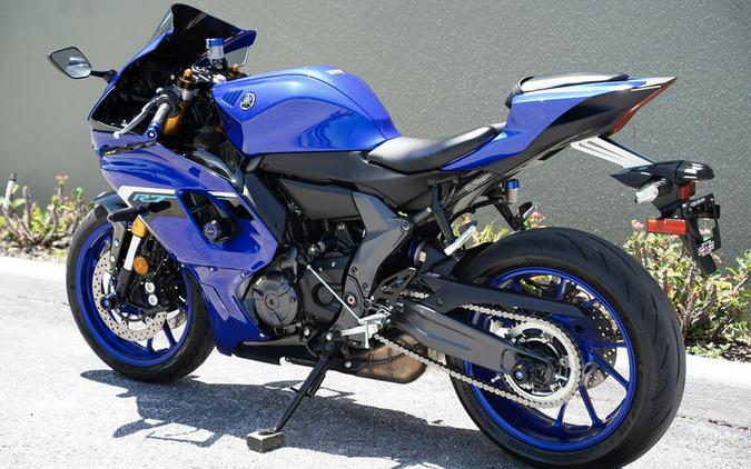 2025 Yamaha YZF-R7
