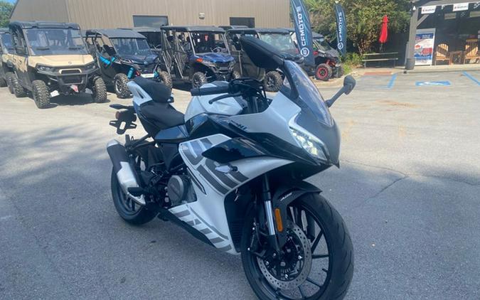 2026 CFMOTO SS 300