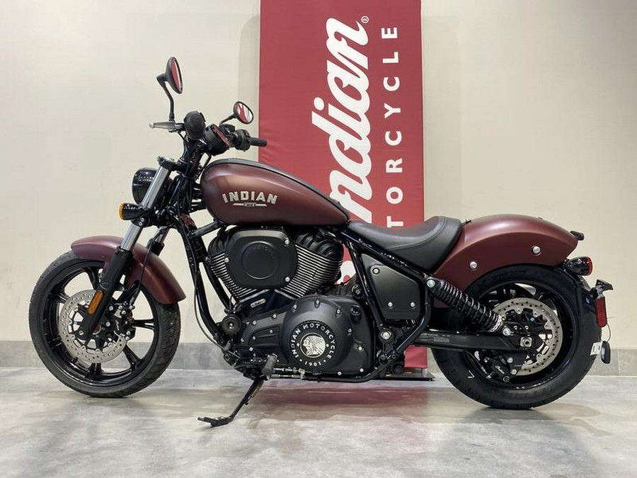 2024 Indian Motorcycle® Chief Maroon Metallic Smoke