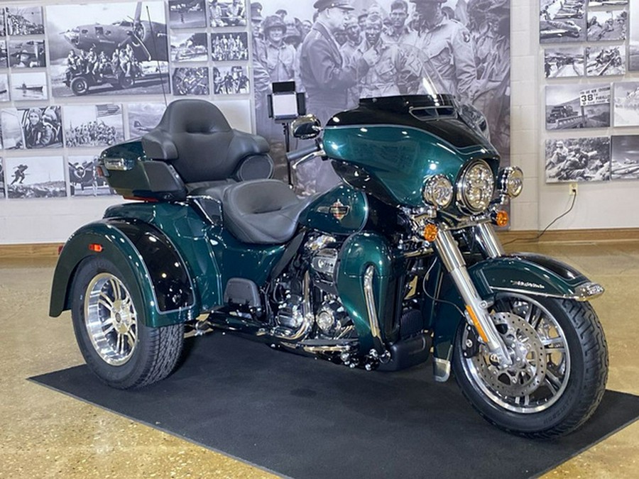 2024 Harley-Davidson Trike FLHTCUTG - Tri Glide Ultra