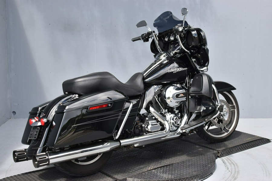 2016 Harley-Davidson Street Glide Special