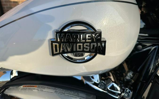2026 Harley-Davidson Street Glide Limited FLHXL
