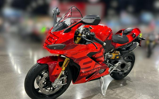 2027 Ducati PANIGALE V2 MM93